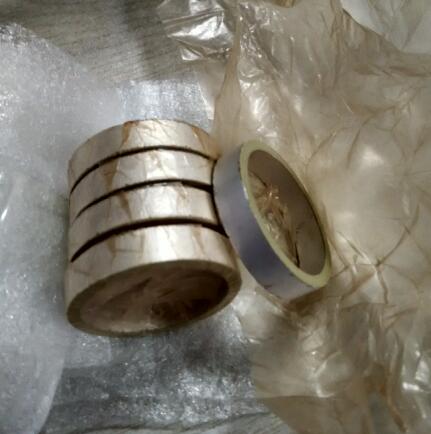 관과 반지 모양 Piezo 세라믹 판 2 전극에 의하여 주문을 받아서 만들어지는 크기 고능률